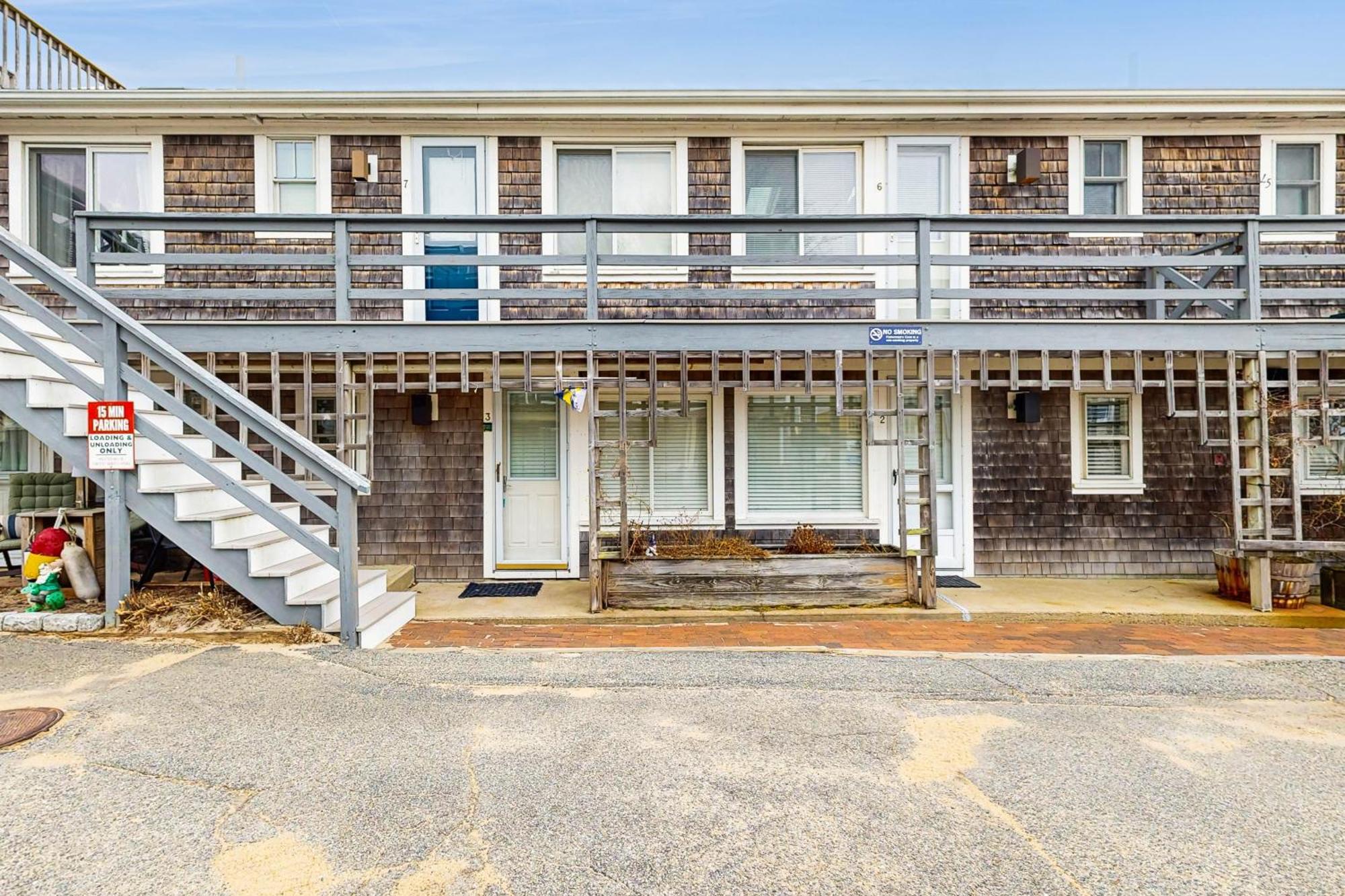 Provincetown Waterfront Studio Екстер'єр фото